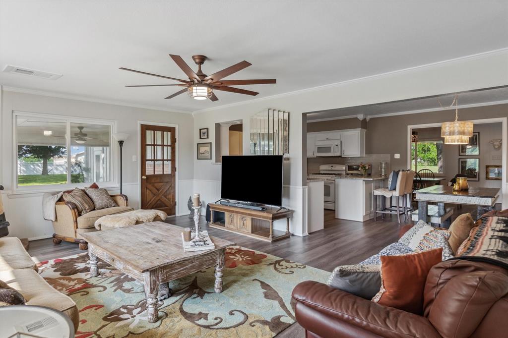 1226 VZ County Road Canton, TX 75103 - Photo 21 of 40