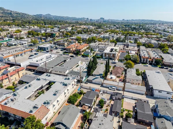 $2,250 | 1051 Western Avenue, Unit A, Glendale, CA 91201
