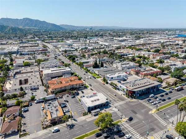 $2,250 | 1051 Western Avenue, Unit A, Glendale, CA 91201