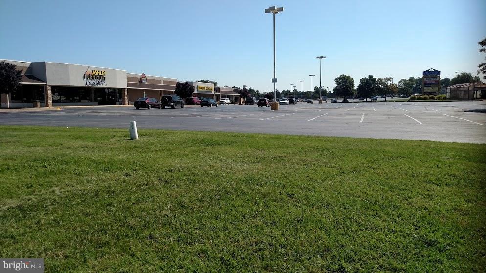 Delaware Avenue Elkton, MD 21921 - Photo 5 of 9 a view of swimming pool with outdoor seating