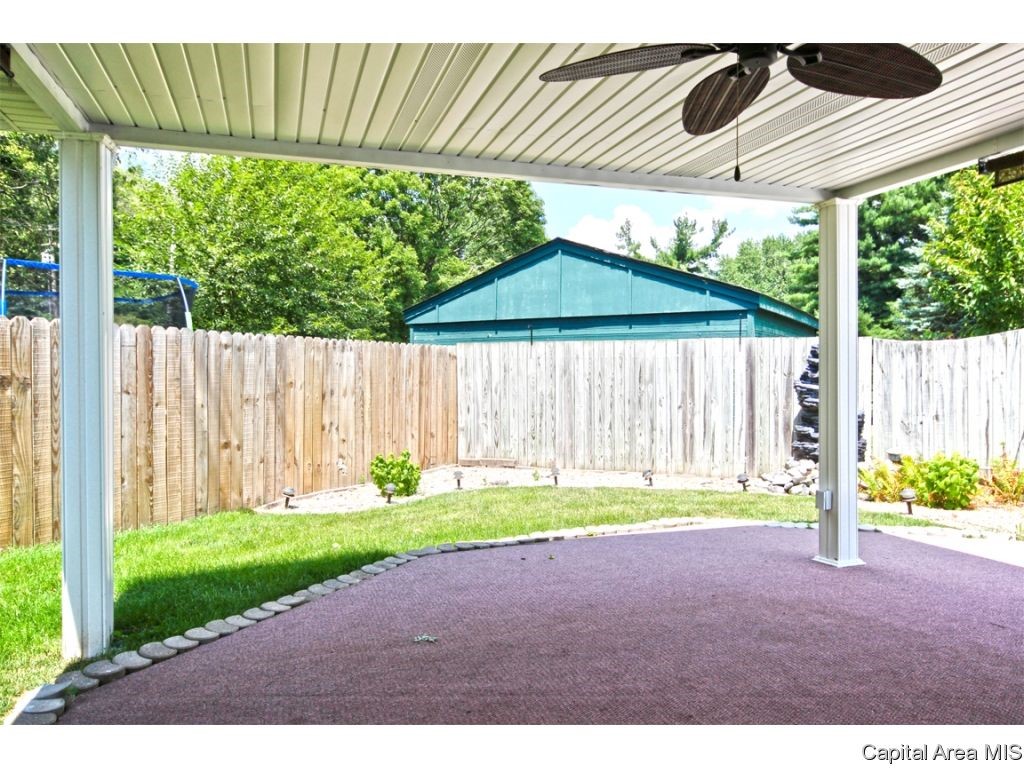 4471 Foxbury Lane Springfield, IL 62711 - Photo 34 of 36 Gallery Image 34