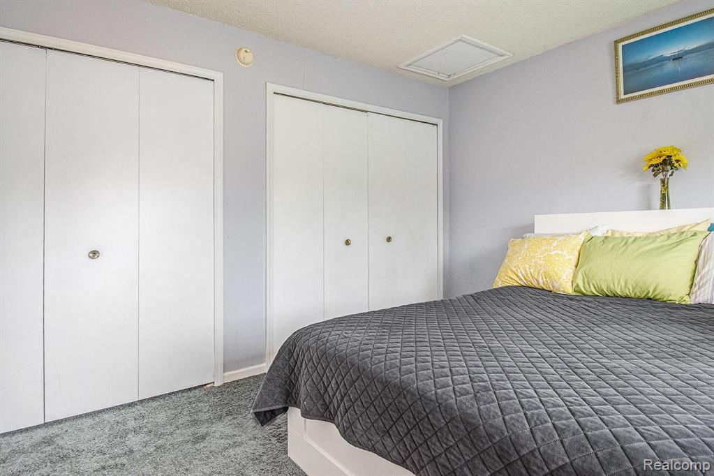 11773 Sycamore Road, Unit 25 Plymouth, MI 48170 - Photo 23 of 34