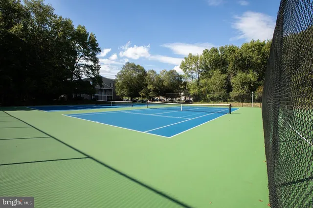 a view of a tennis court