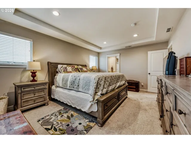 $655,000 | 12056 Southeast Punch Bowl Fls Court, Happy Valley, OR 97086