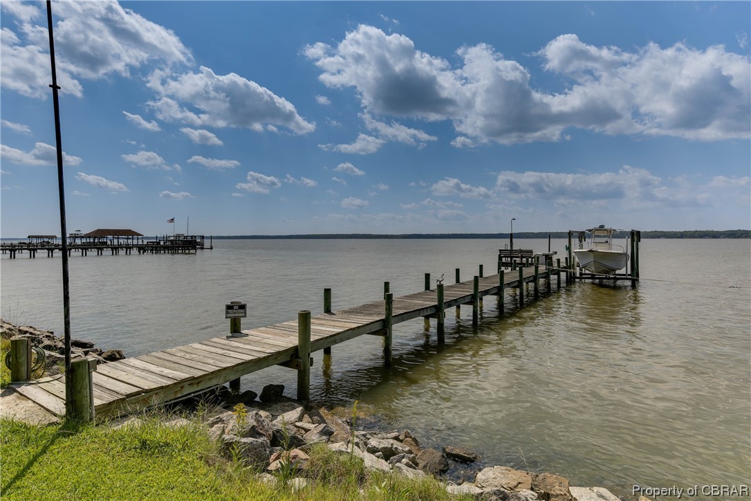 5403 Ark Road Gloucester, VA 23061 - Photo 44 of 50 Pier with lift, water, electric.