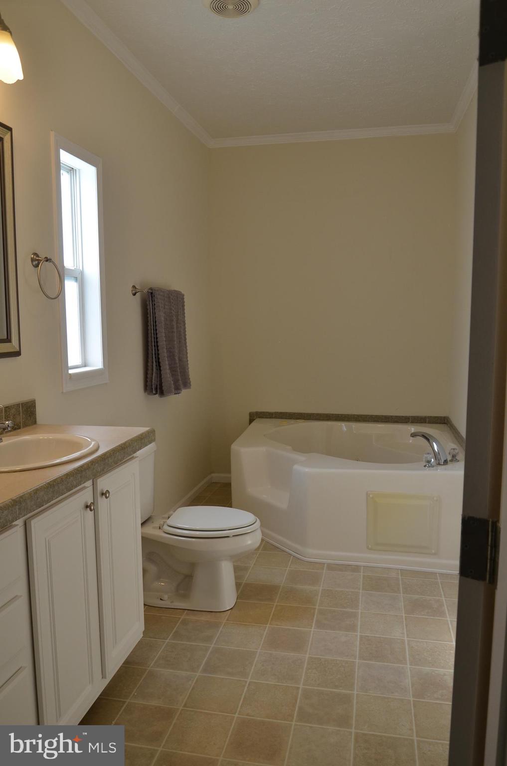 213 Azalea Road Colonial Beach, VA 22443 - Photo 12 of 21 Gallery Image 12