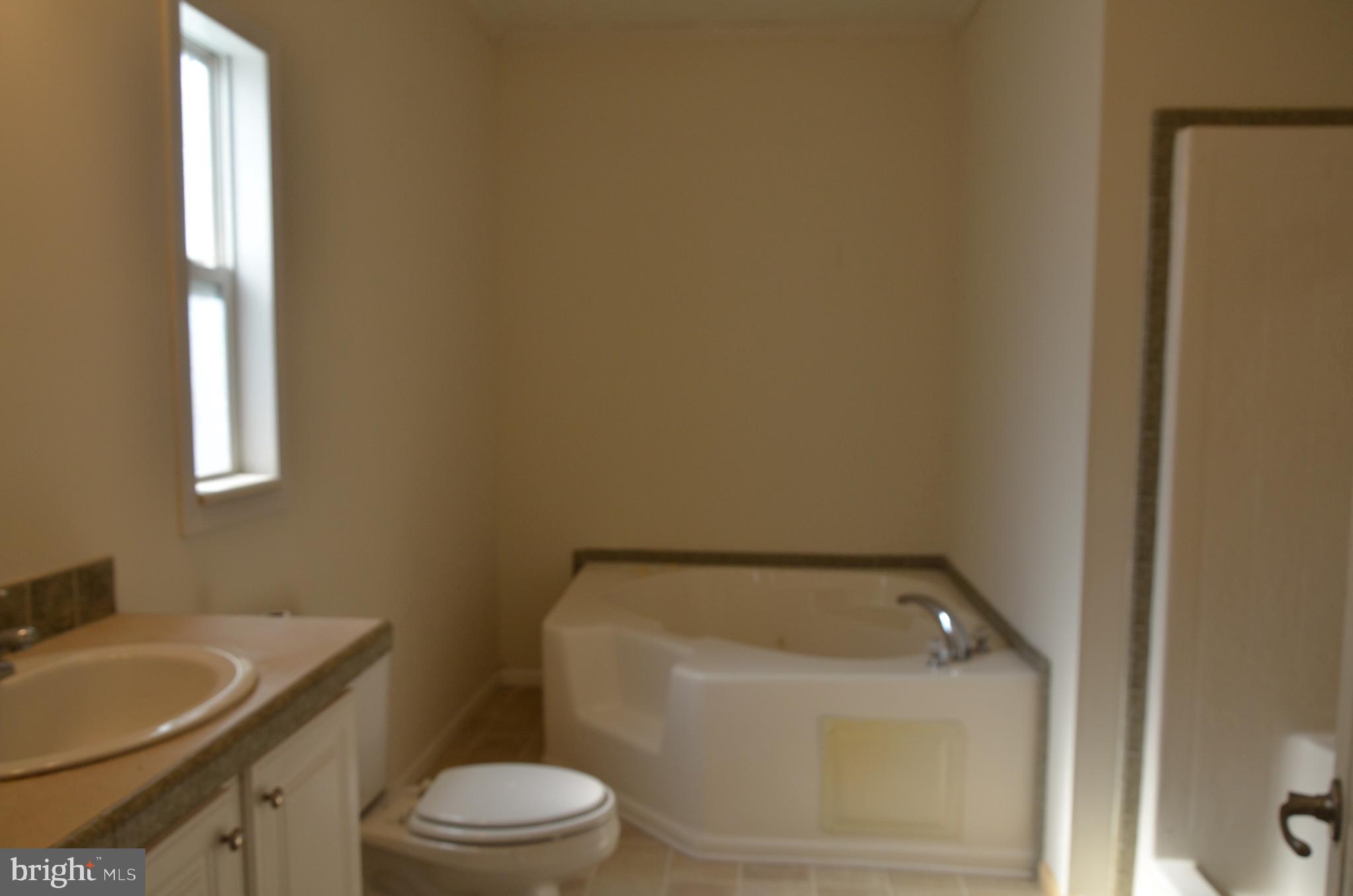 213 Azalea Road Colonial Beach, VA 22443 - Photo 14 of 21 Gallery Image 14