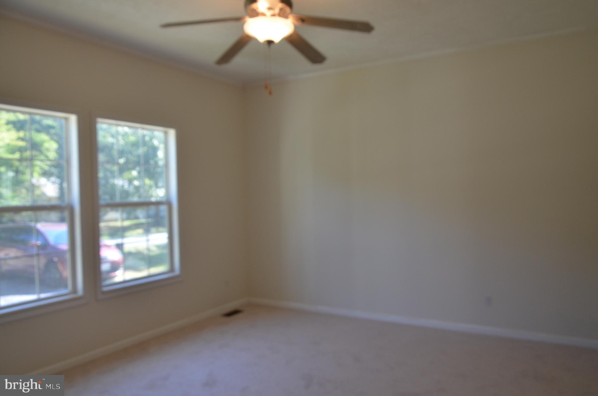 213 Azalea Road Colonial Beach, VA 22443 - Photo 5 of 21 Gallery Image 5