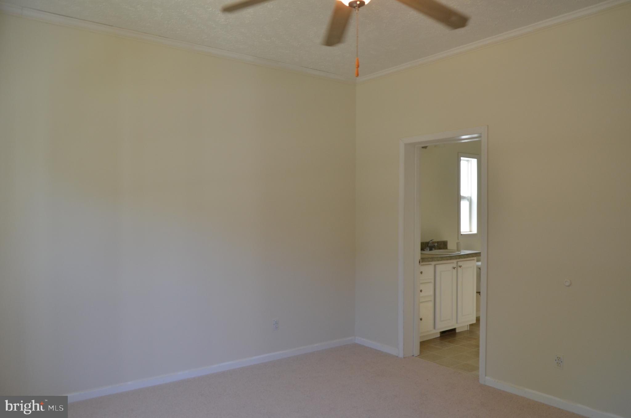 213 Azalea Road Colonial Beach, VA 22443 - Photo 6 of 21 Gallery Image 6