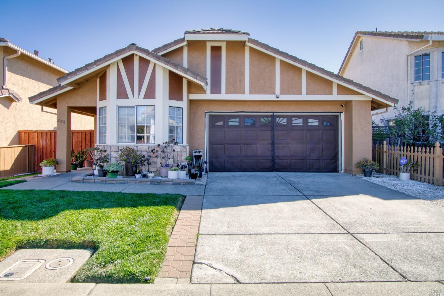 208 Mica Drive, Vallejo, CA 94589 Compass