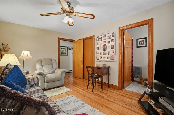 $463,000 | 4299 Fairview Road, Duffield, VA 24244
