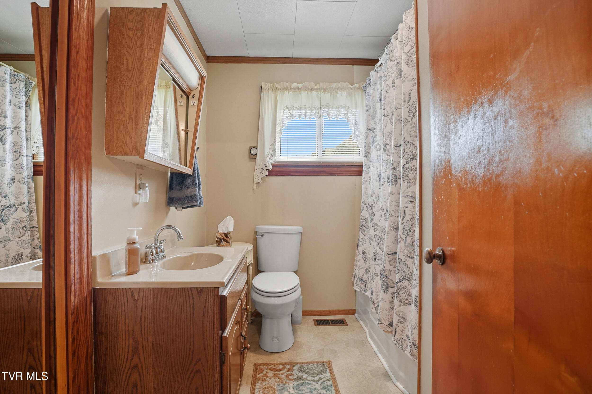 4299 Fairview Road Duffield, VA 24244 - Photo 22 of 45 19_dsc06972