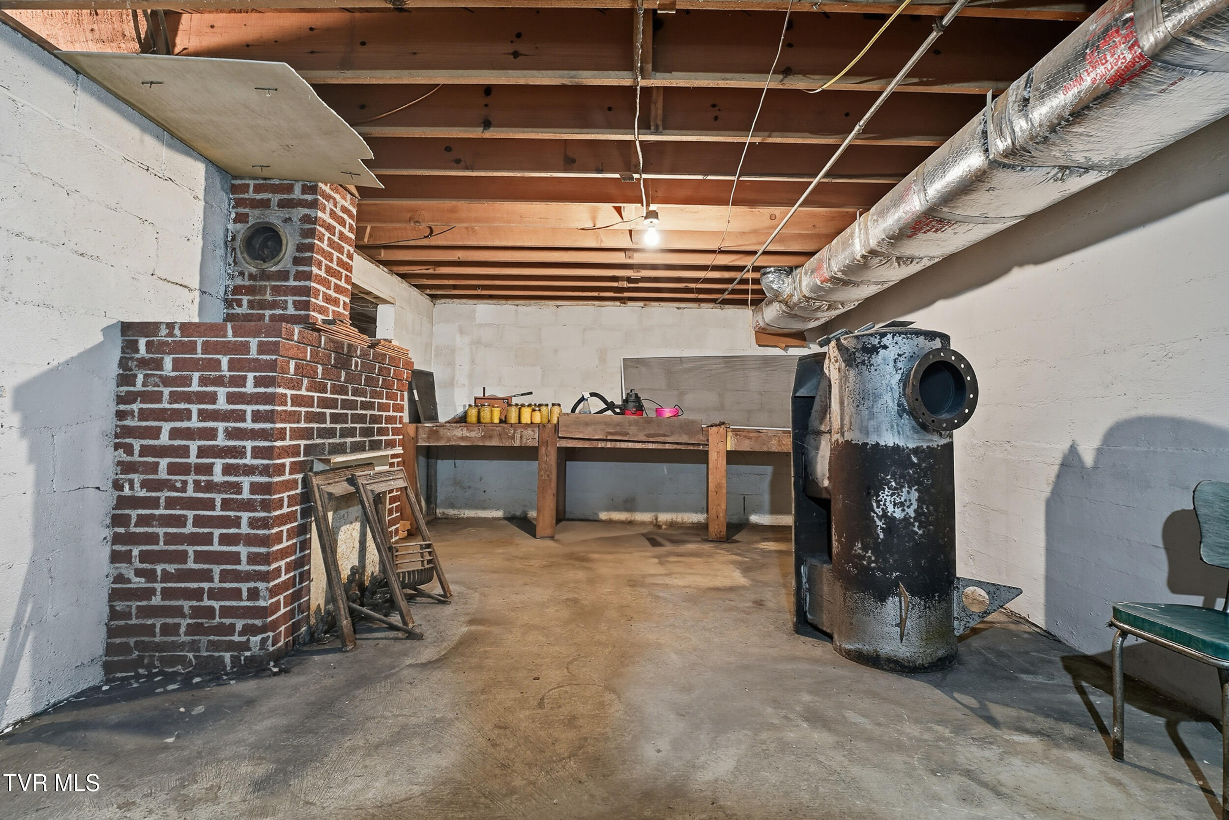 4299 Fairview Road Duffield, VA 24244 - Photo 29 of 45 33_dsc07014