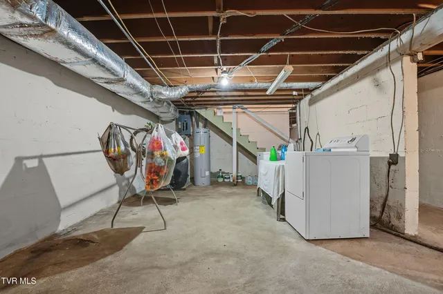 $475,000 | 4299 Fairview Road, Duffield, VA 24244