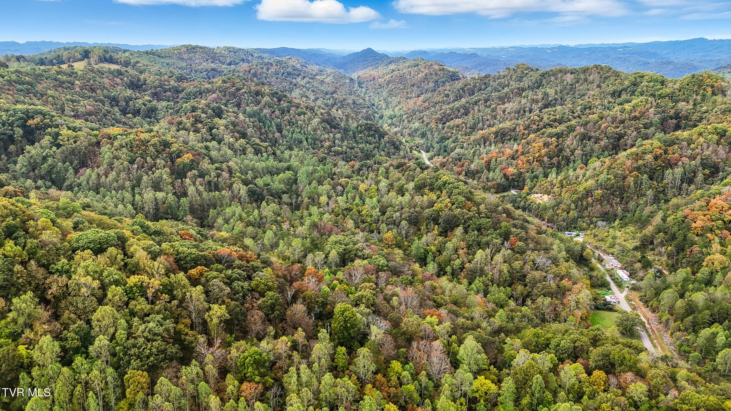 4299 Fairview Road Duffield, VA 24244 - Photo 38 of 45 49_dji_20251007100735_0776_d