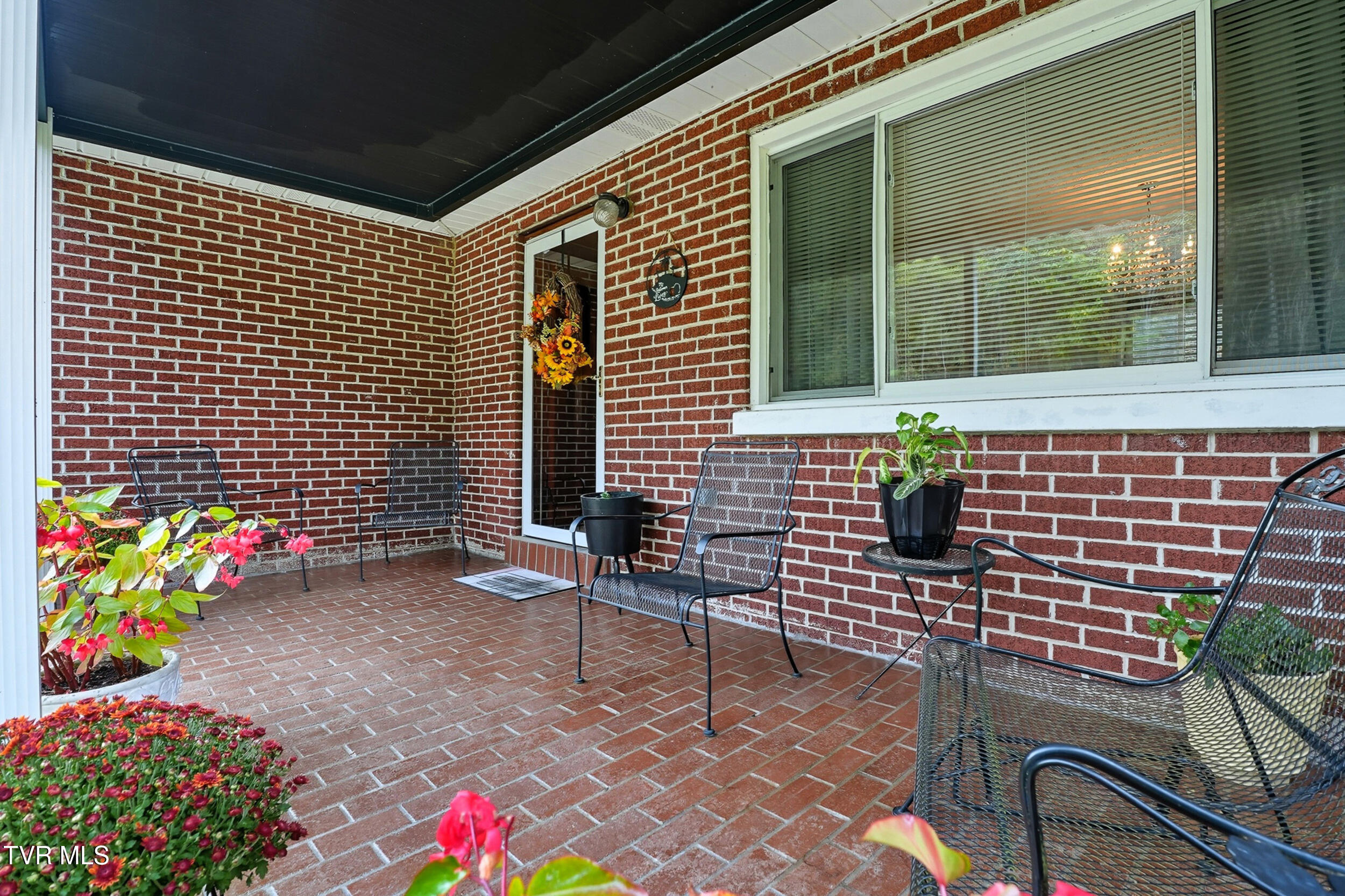 4299 Fairview Road Duffield, VA 24244 - Photo 42 of 45 35_dsc07020