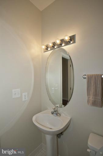 21 Stridesham Court Baltimore, MD 21209 - Photo 22 of 30 Bath