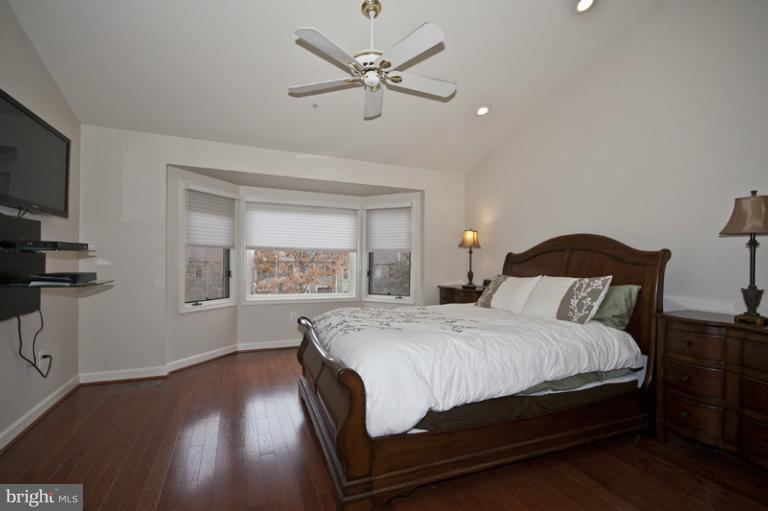 21 Stridesham Court Baltimore, MD 21209 - Photo 6 of 30 Bedroom (Master)