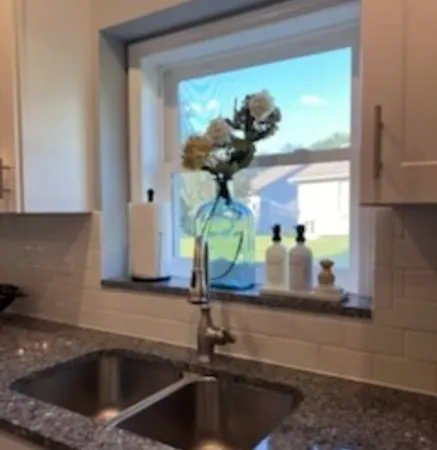 $3,300 | 328 Kain Street, Ottawa, IL 61350