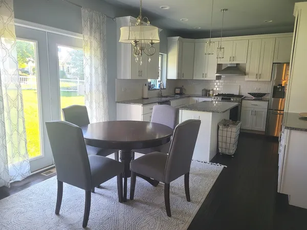 $3,300 | 328 Kain Street, Ottawa, IL 61350