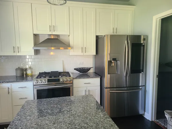 $3,300 | 328 Kain Street, Ottawa, IL 61350