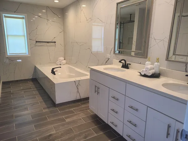 $3,300 | 328 Kain Street, Ottawa, IL 61350