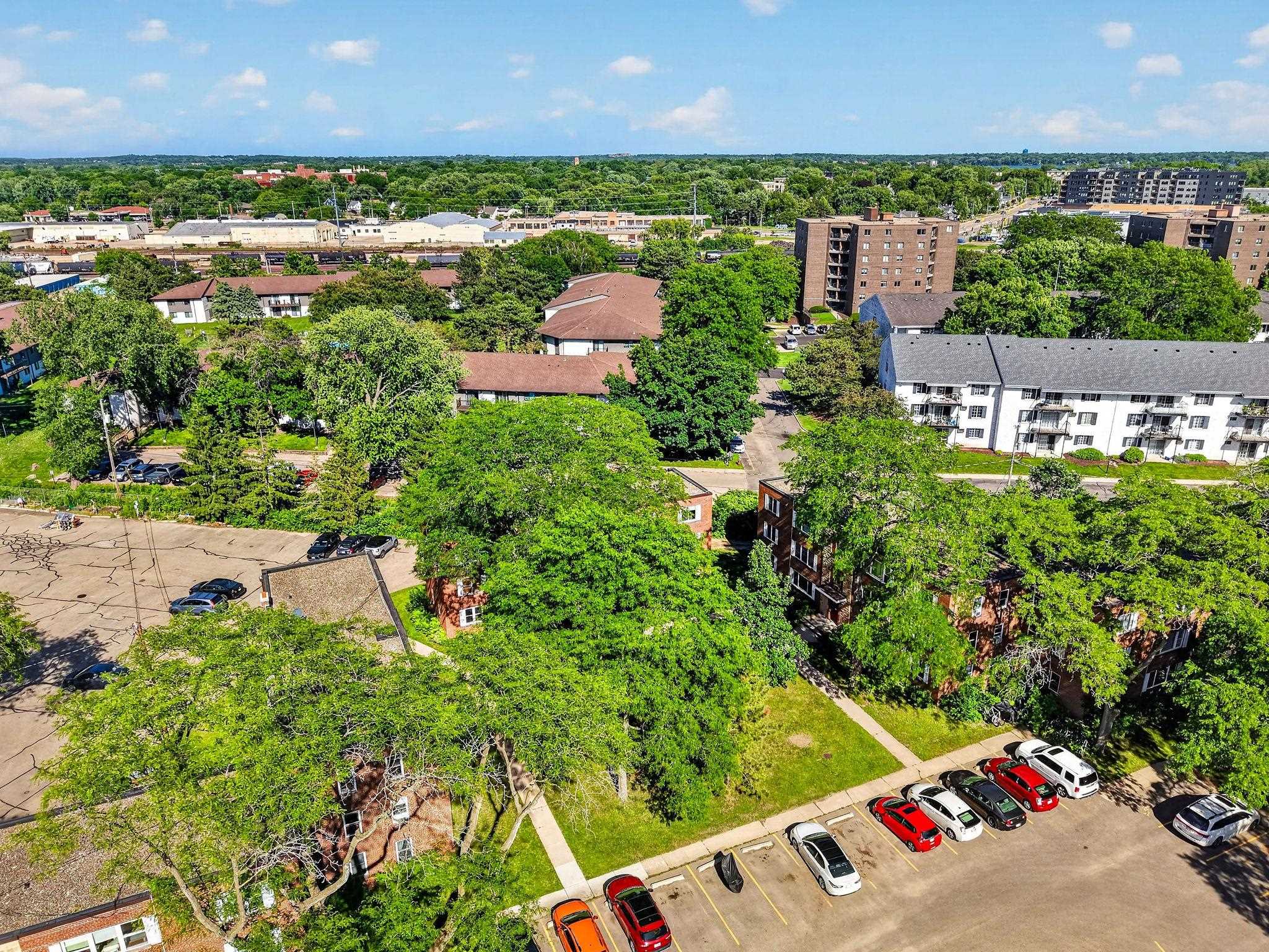 13 Sherman Terrace, Unit 2 Madison, WI 53704 - Photo 43 of 53