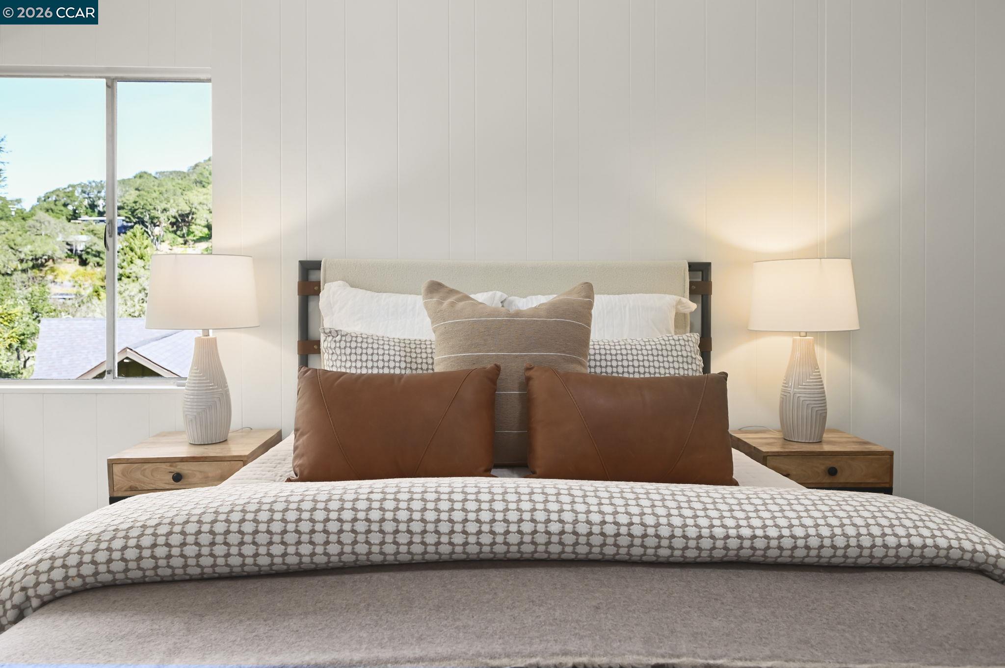 700 Miner Road Orinda, CA 94563 - Photo 21 of 37 a living room with furniture