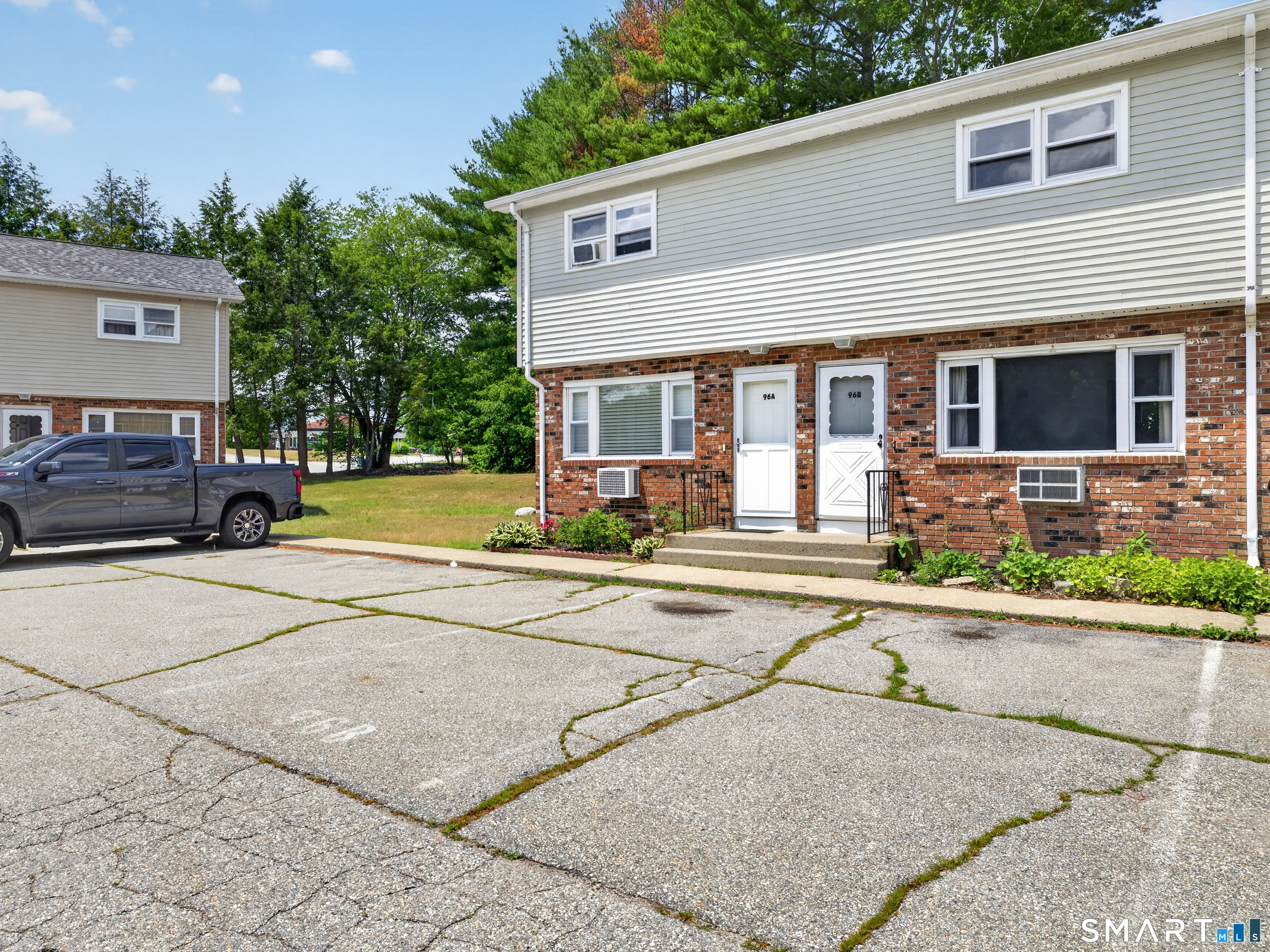 96 Canterbury Road, Unit B Plainfield, CT 06374 - Photo 27 of 29