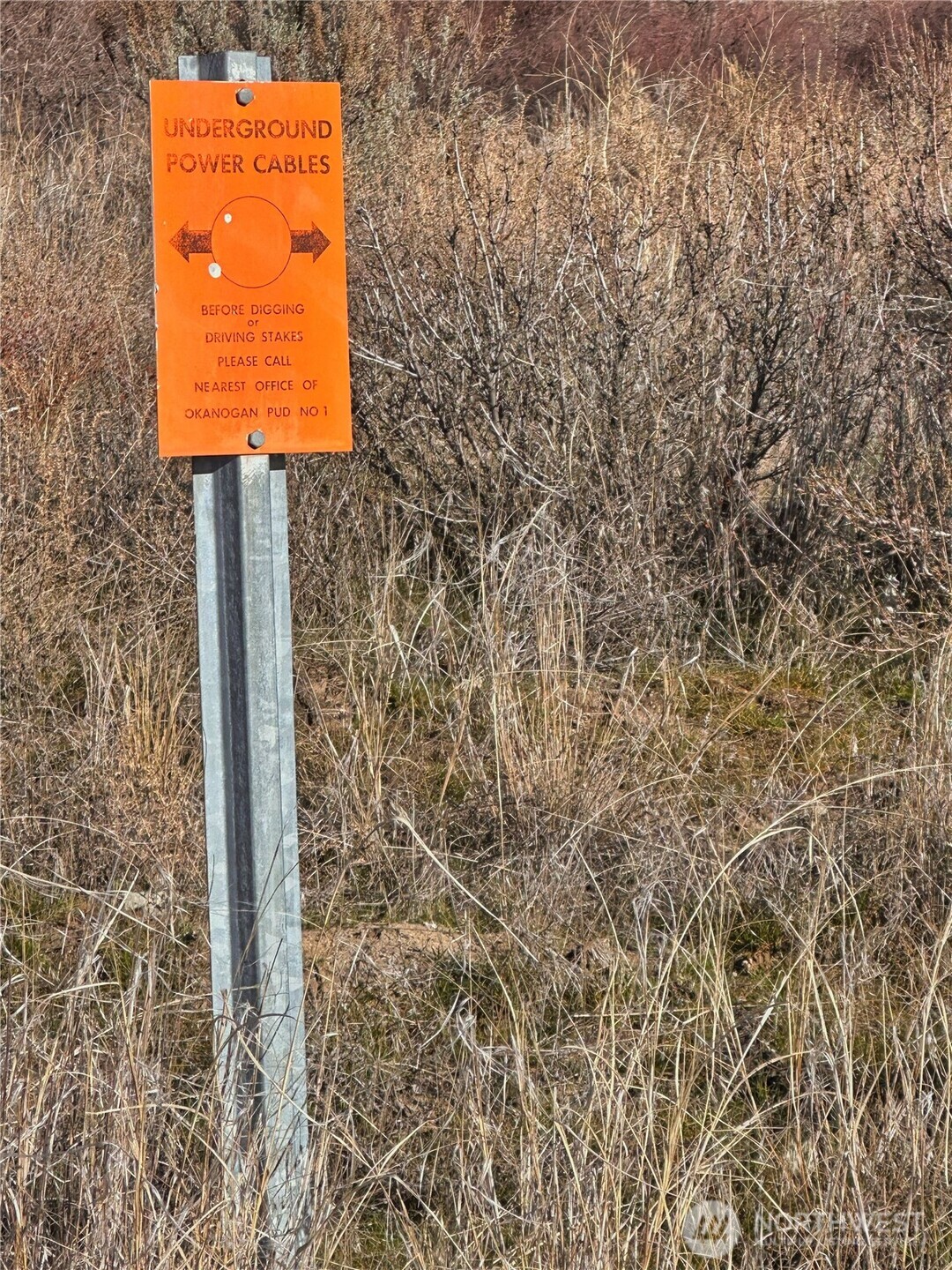 409 Eastlake Road Oroville, WA 98844 - Photo 7 of 10