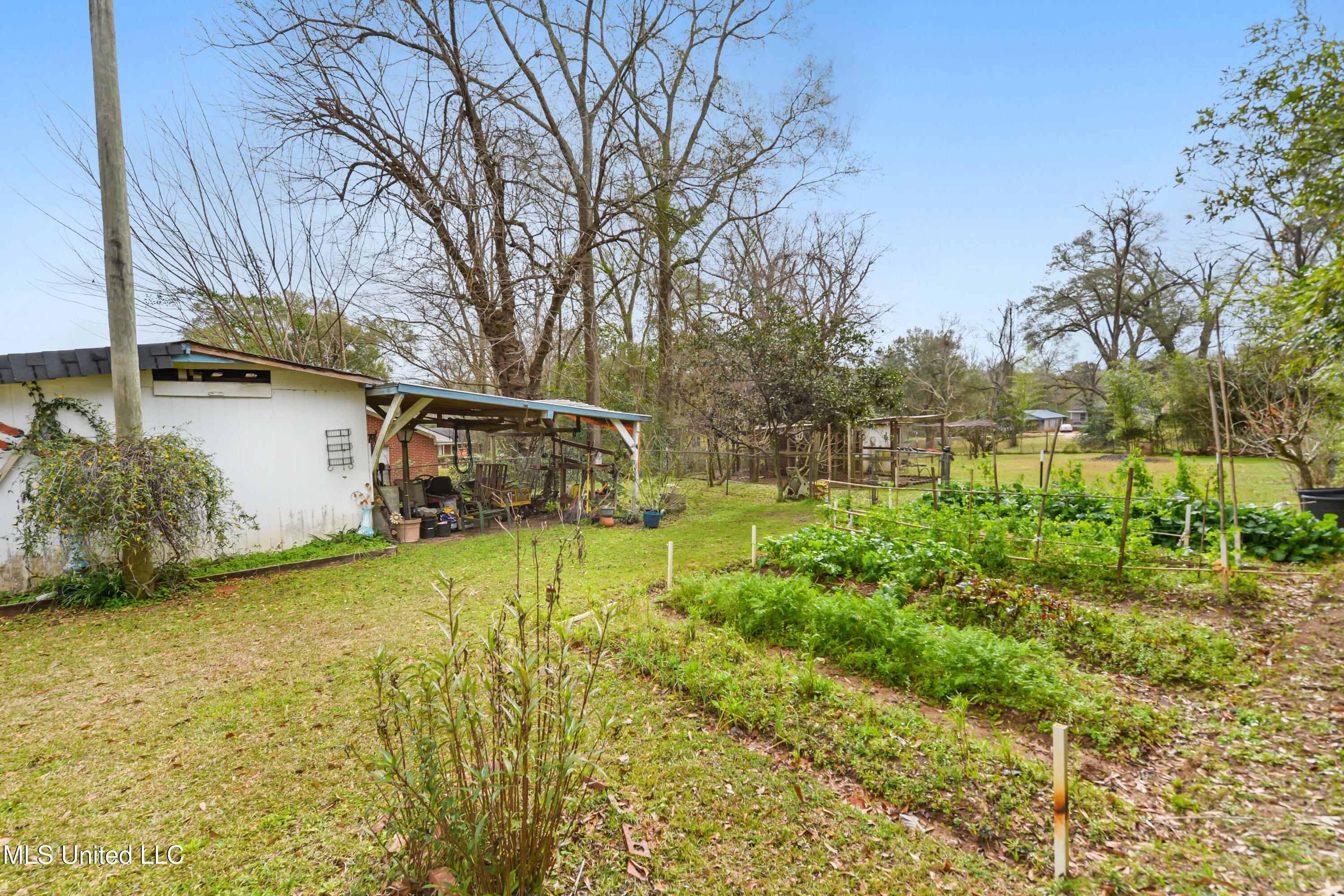 117 Cedar Street Lucedale, MS 39452 - Photo 20 of 24 021