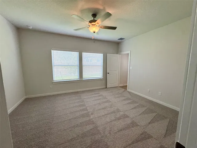 $3,050 | 109 Corn Lane, Hutto, TX 78634