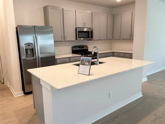 $3,050 | 109 Corn Lane, Hutto, TX 78634