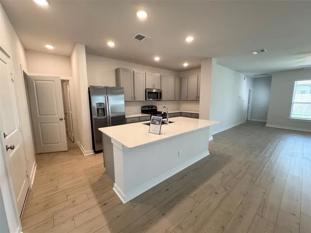 $3,050 | 109 Corn Lane, Hutto, TX 78634