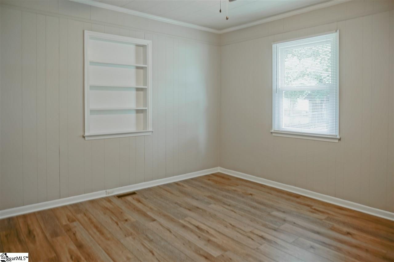 100 Florence Street Clinton, SC 29325 - Photo 14 of 19 Gallery Image 14
