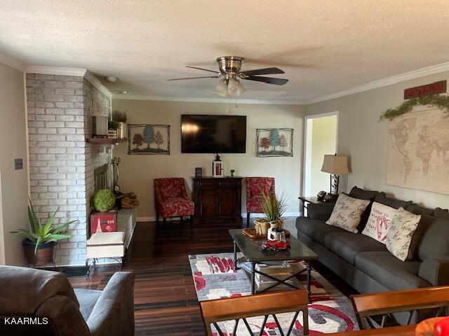 102 West Melbourne Road Oak Ridge, TN 37830 - Photo 14 of 58 Living Room 1