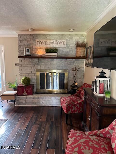 102 West Melbourne Road Oak Ridge, TN 37830 - Photo 15 of 58 Living Room 2
