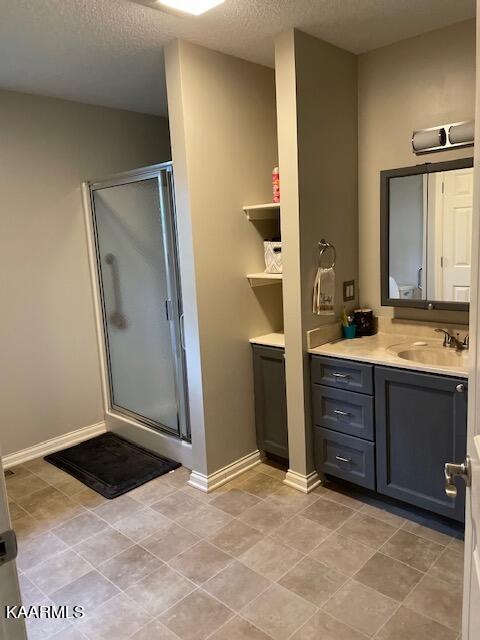 102 West Melbourne Road Oak Ridge, TN 37830 - Photo 54 of 58 Apartment Bathroom 1