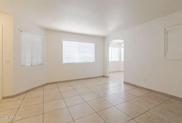 $200,000 | 925 South Longmore, Unit 201, Mesa, AZ 85202