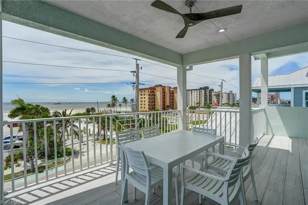 $3,925,000 | 661 Estero Boulevard, Fort Myers Beach, FL 33931