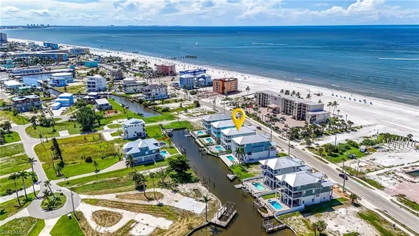 $3,925,000 | 661 Estero Boulevard, Fort Myers Beach, FL 33931