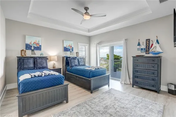 $3,925,000 | 661 Estero Boulevard, Fort Myers Beach, FL 33931