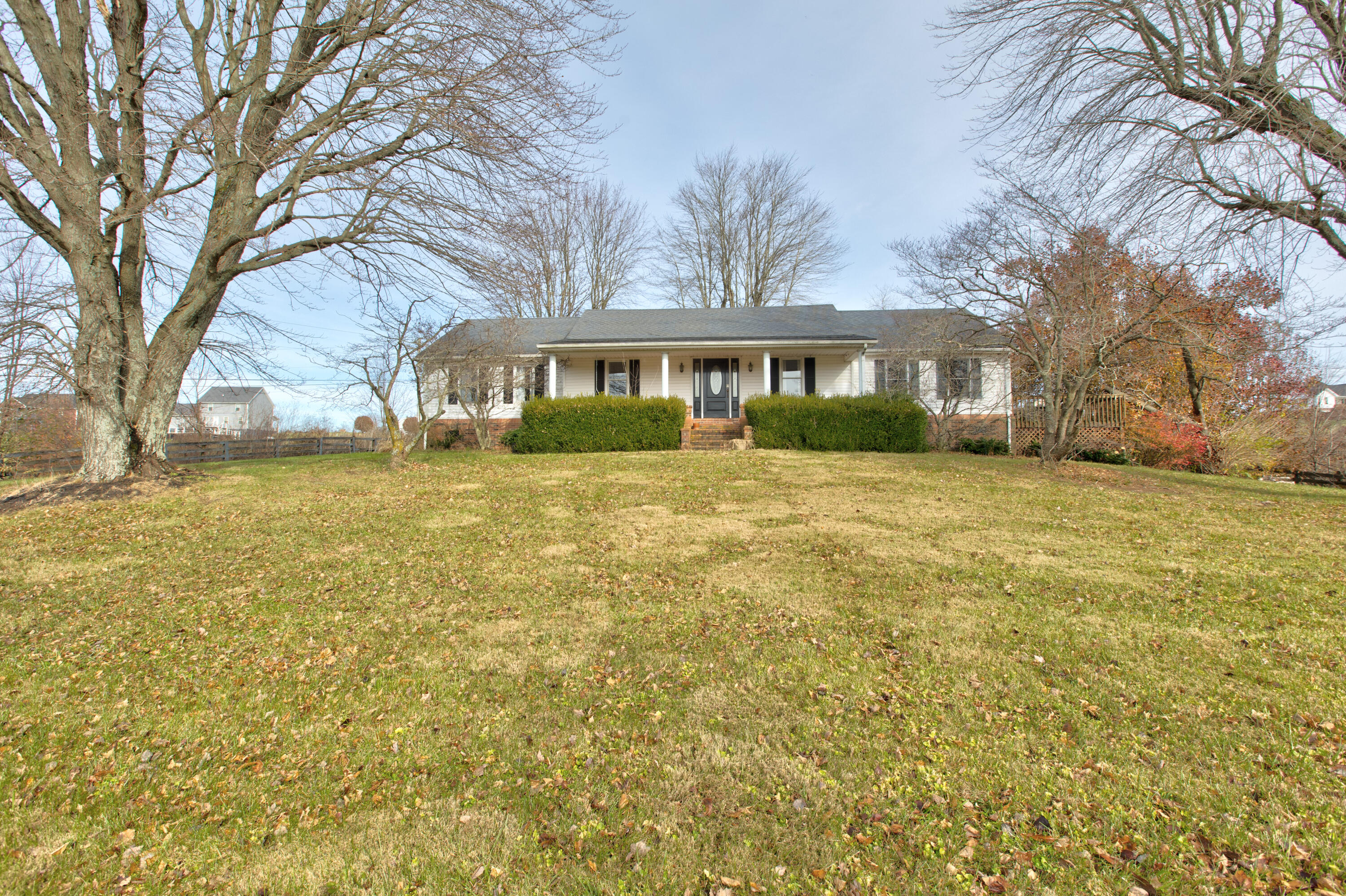 2509 Howards Mill Road Mount Sterling, KY 40353 - Photo 3 of 31 261A6682_3_4