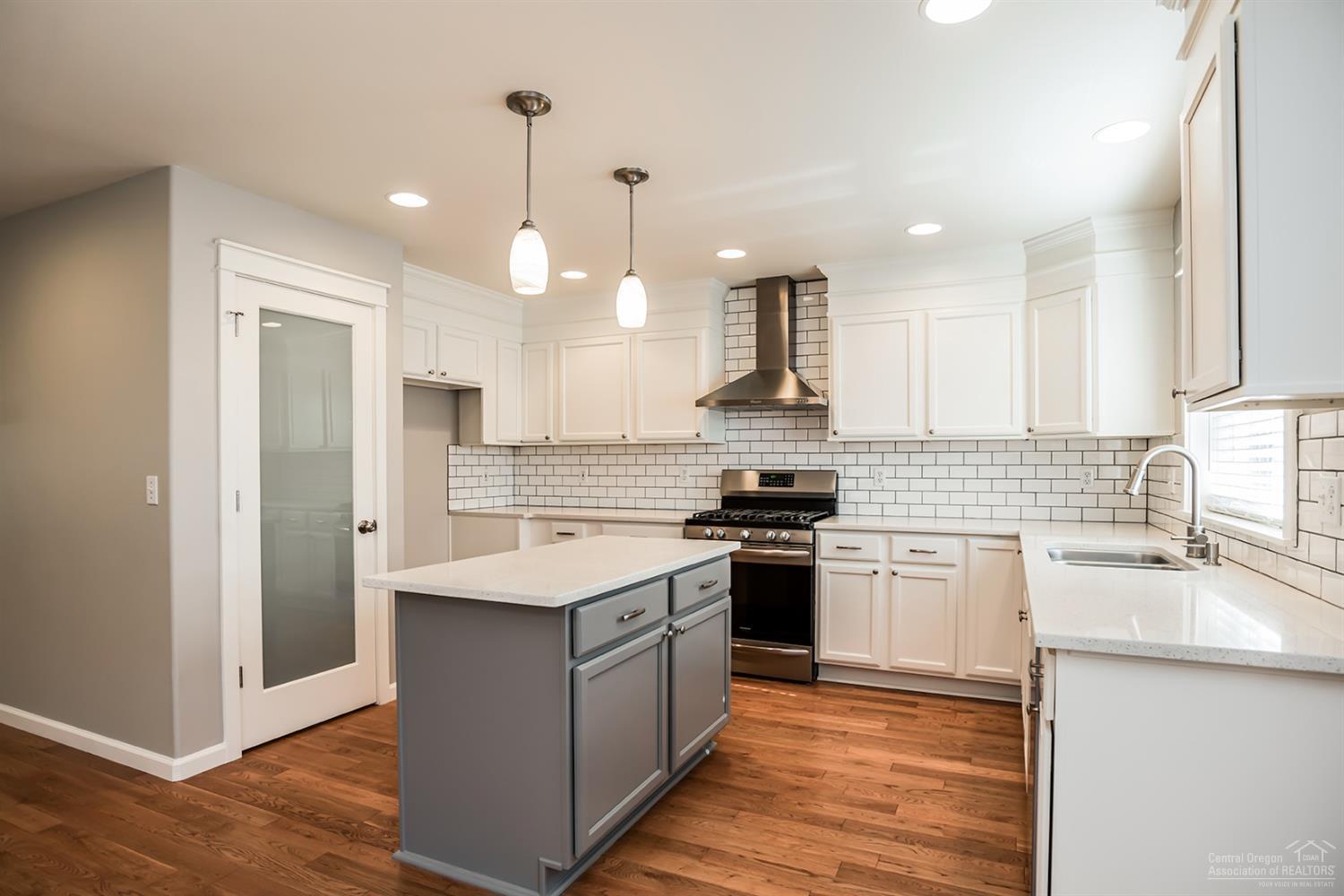 19565 Brookside Way Bend, OR 97702 - Photo 10 of 23 Additional Photo