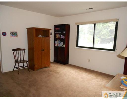 9 Marvin Road Monmouth Junction, NJ 08852 - Photo 18 of 23 Gallery Image 18