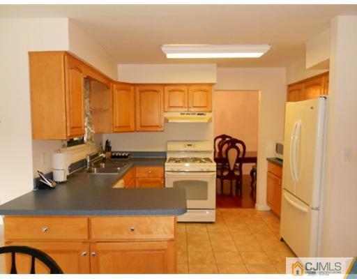 9 Marvin Road Monmouth Junction, NJ 08852 - Photo 5 of 23 Gallery Image 5