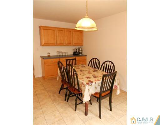 9 Marvin Road Monmouth Junction, NJ 08852 - Photo 8 of 23 Gallery Image 8