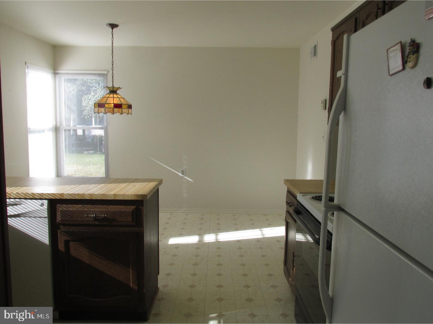 32 Windsor Road Vincentown, NJ 08088 - Photo 8 of 19 Kitchen