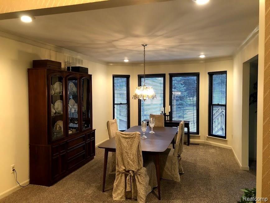15243 Riverside Street Livonia, MI 48154 - Photo 2 of 24