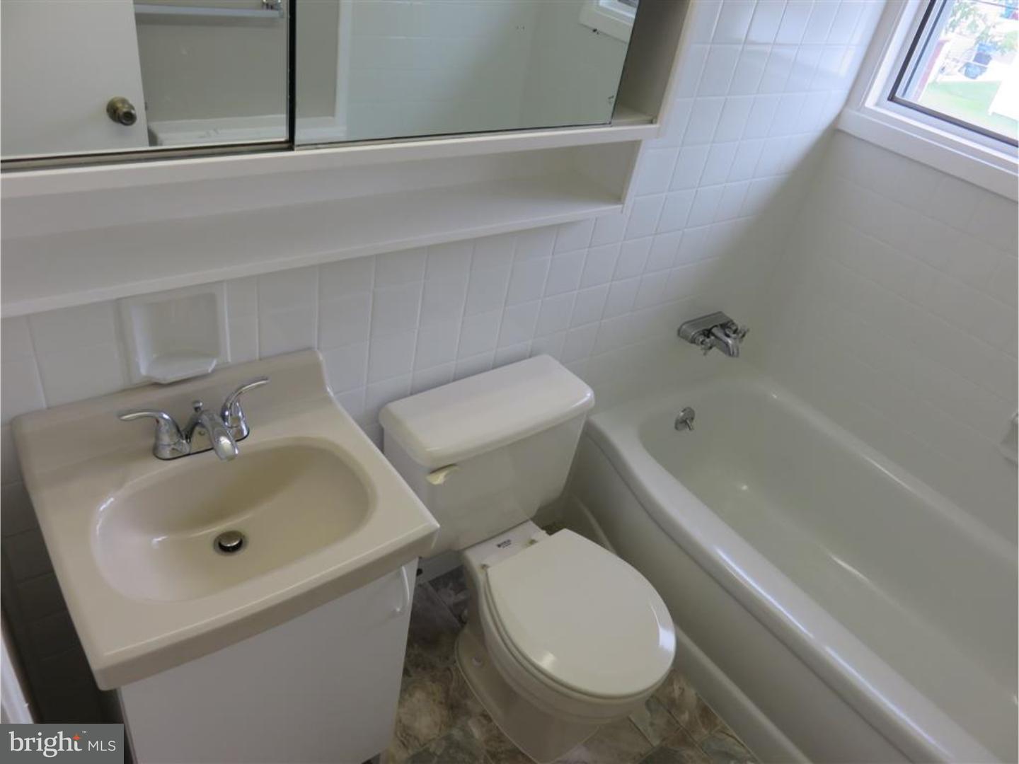 78 Indigo Road Levittown, PA 19057 - Photo 22 of 25 Gallery Image 22